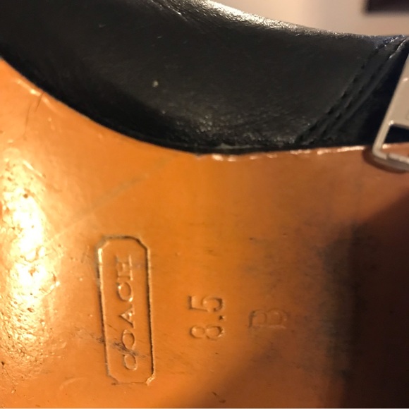 Coach - Picture 7 of 11